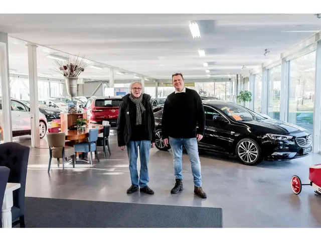 Renault Clio 0.9 TCe Iconic 2016 Benzine 35