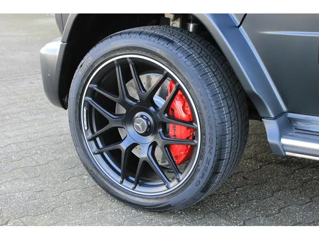 Mercedes-Benz G-Klasse 63 Edition 1 2021 Benzine 16