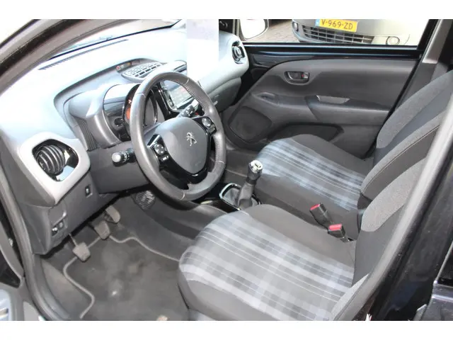 Peugeot 108 1.0 e-VTi Blue Lease 2019 Benzine 9