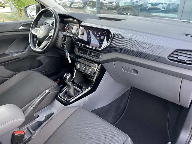Volkswagen T-Cross 1.0 TSI Life 2019 Benzine 29