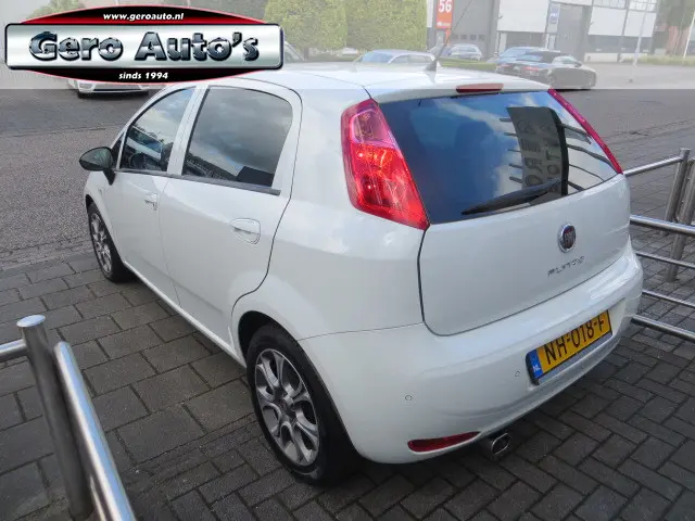 Fiat Punto Evo 0.9 TwinAir Lounge 1eigenaar 2017 Benzine 9