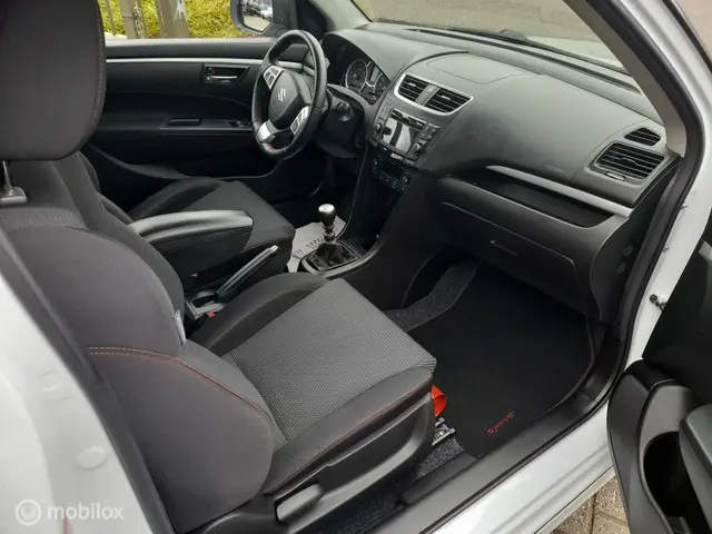 Suzuki Swift 1.6 Sport 2016 Benzine 6