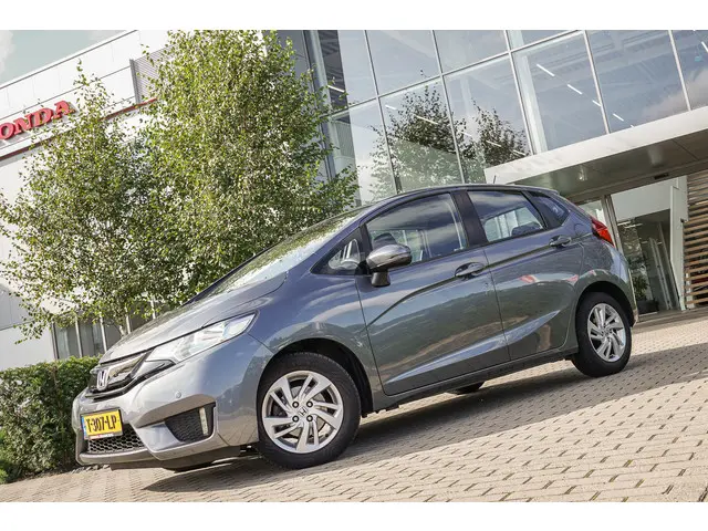 Honda Jazz 1.3i VTEC COMFORT 2018 Benzine 34