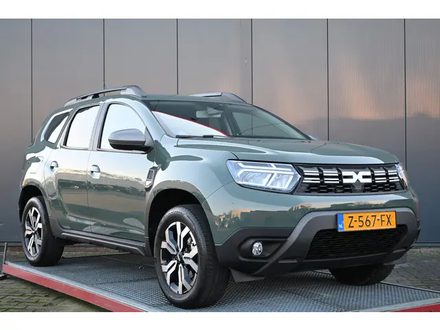 Dacia Duster 1.3 TCe 130 Journey 2024 Benzine 9