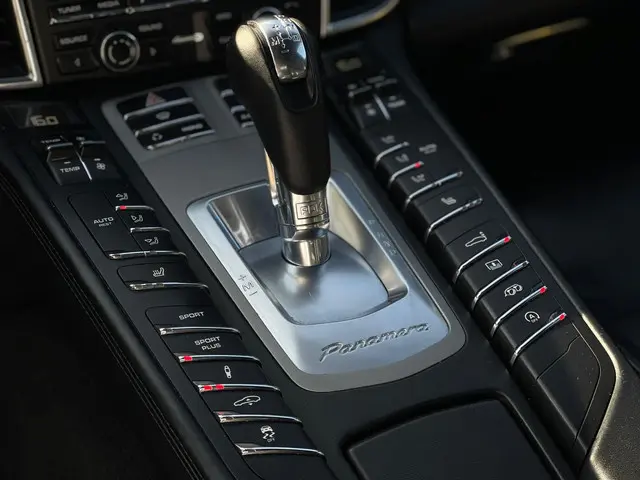 Porsche Panamera 4.8 Turbo S#550PK#Bomvol 2012 Benzine 13
