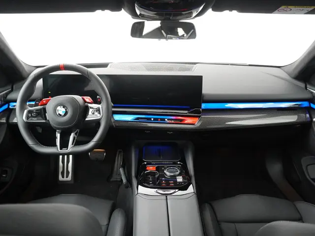 BMW M5 5-serie Touring 2025 Hybride Benzine 5
