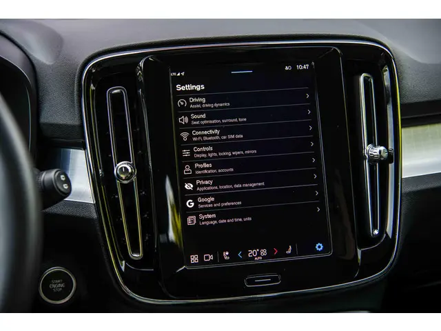 Volvo XC40 2.0 B4 Plus Dark 2024 Benzine 20