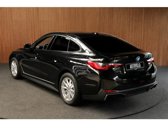 BMW i4 eDrive40 84 kWh M-pakket 2022 Elektrisch 3