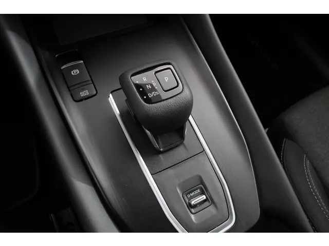Nissan QASHQAI 1.3 MHEV Xtronic N-Connecta 2023 Benzine 16