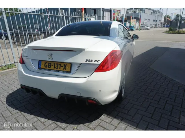 Peugeot 308 CC 1.6 THP Roland Garros 2014 Benzine 18