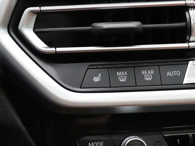 BMW X3 xDrive30e 2022 Hybride Benzine 22
