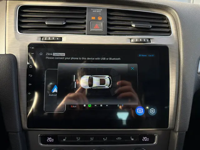 Volkswagen Golf 1.2 TSI Comfortline 2013 Benzine 26