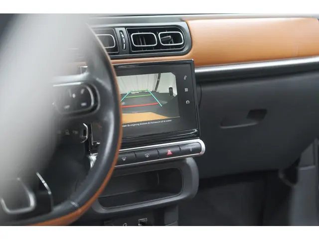 Citroën C3 PureTech 82 Shine 2017 Benzine 15