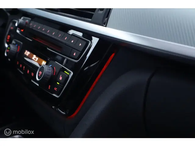 BMW 4 Serie Coupé 440i High Executive 2017 Benzine 60