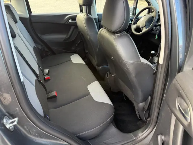 Citroën C3 1.0 VTi Attraction 2013 Benzine 11