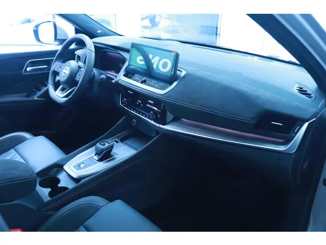 Nissan QASHQAI 1.3 MHEV Tekna + 2024 Benzine 10