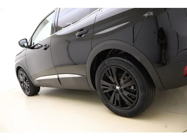 Peugeot 3008 1.2 PureTech GT 2021 Benzine 16