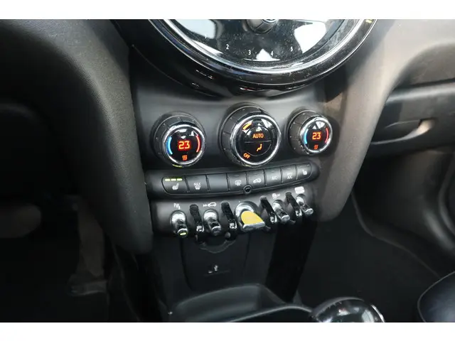 MINI Electric 3-deurs 2021 Elektrisch 23