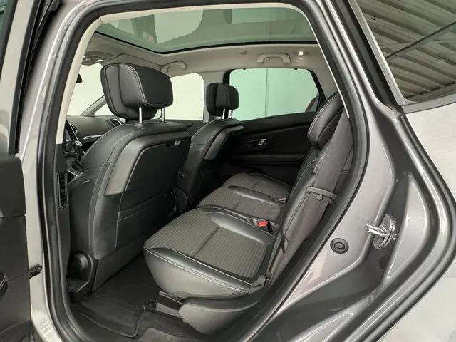 Renault Scénic 1.3 TCe Bose 2018 Benzine 42