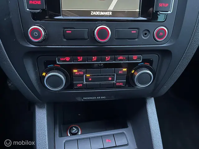 Volkswagen Jetta 1.4 TSI Highline 2013 Benzine 16