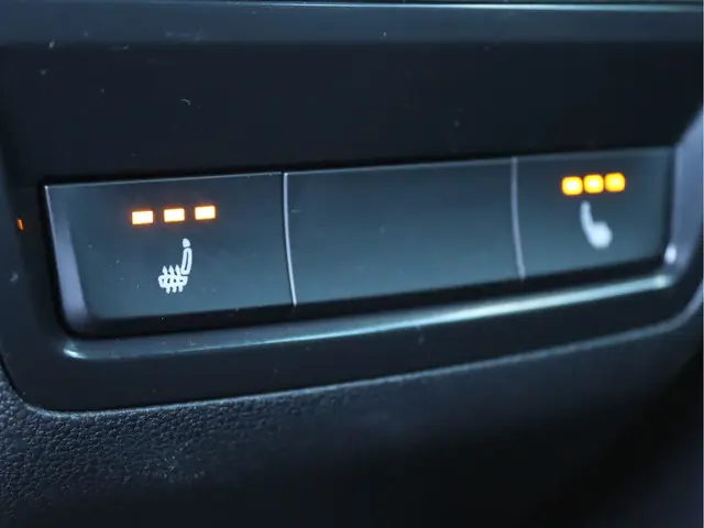 Škoda Karoq 1.5 TSI ACT Sportline 2019 Benzine 28