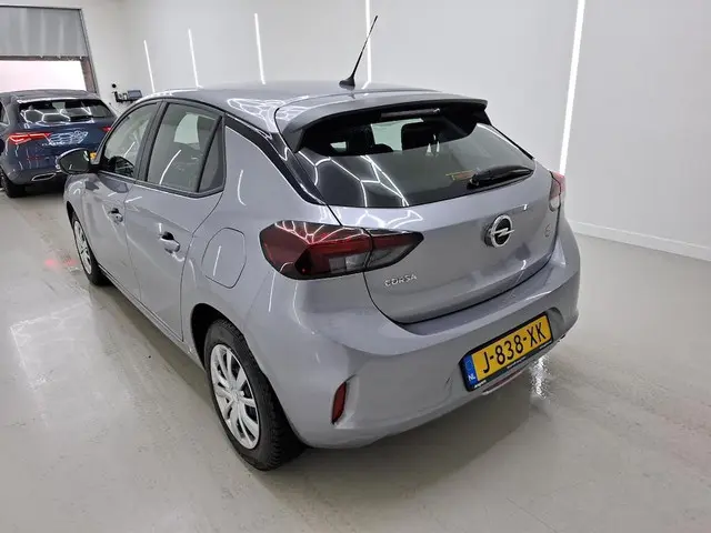 Opel Corsa 1.2 Edition 2020 Benzine 4