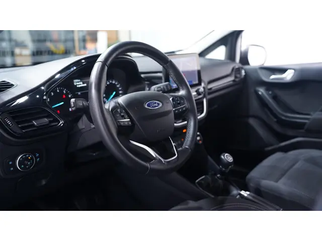 Ford Fiesta 1.0 EcoBoost Hybrid Titanium 2020 Benzine 31