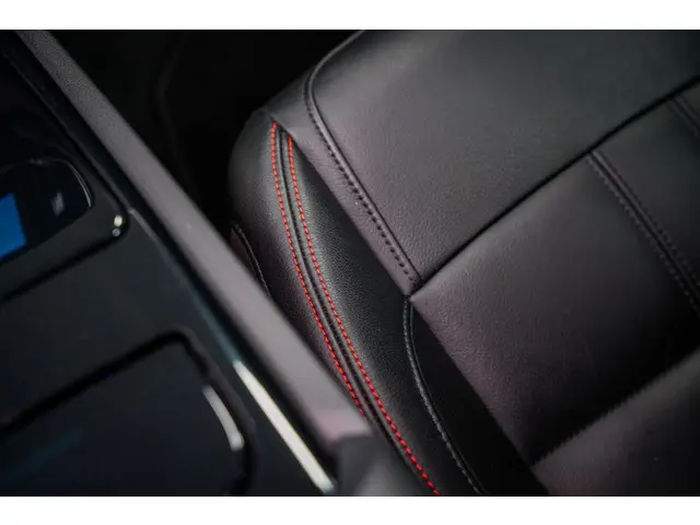 Maserati Ghibli 3.0 V6 S Q4 Ribelle 2021 Benzine 26