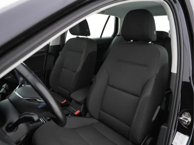 Volkswagen e-Golf E-DITION 2020 Elektrisch 22