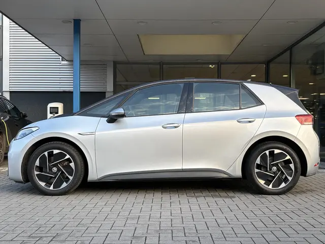 Volkswagen ID.3 Pro 58 kWh First Edition 2021 Elektrisch 9