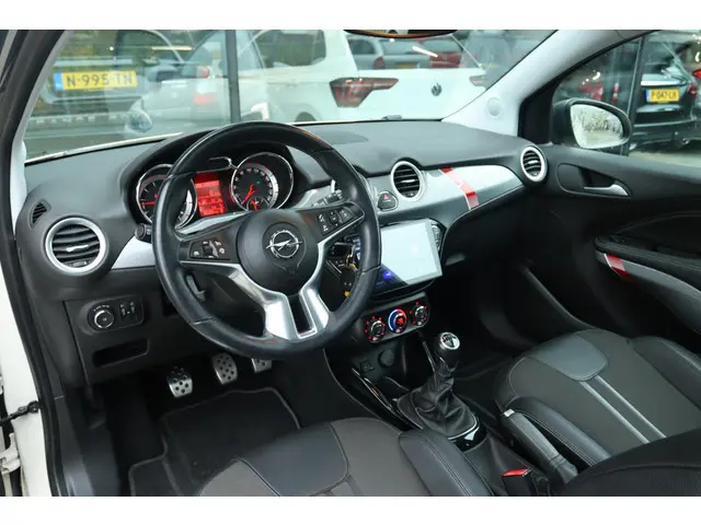 Opel ADAM 1.4 TURBO S 2015 Benzine 3