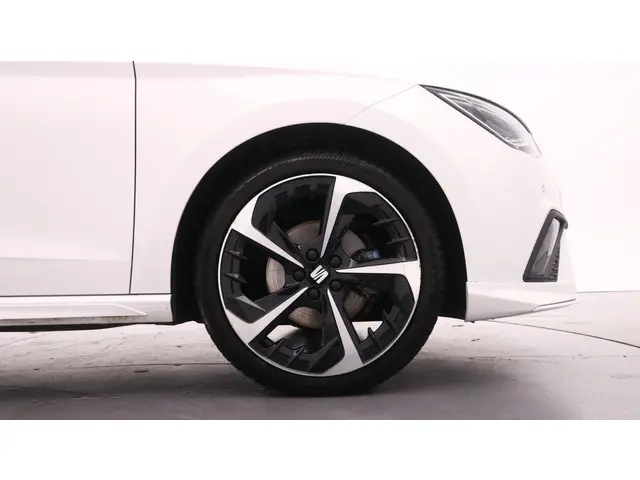 SEAT Ibiza 1.0 EcoTSI FR Plus 2022 Benzine 11