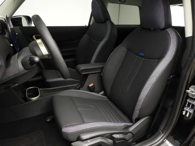 MINI 3-Deurs Cooper C 2024 Benzine 7