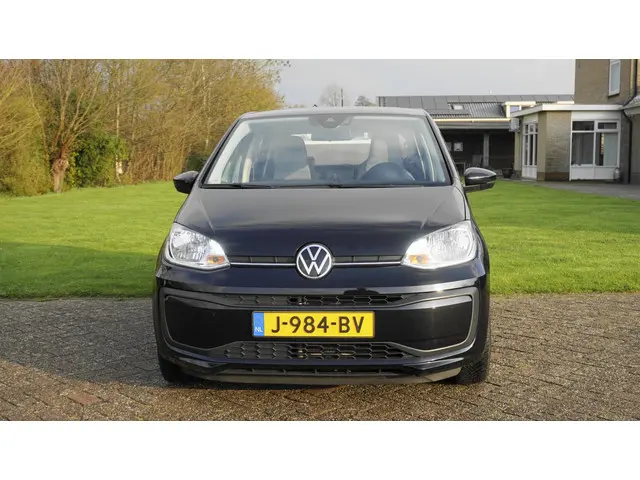 Volkswagen up! 1.0 BMT move up! 5 drs Airco 2020 Benzine 11