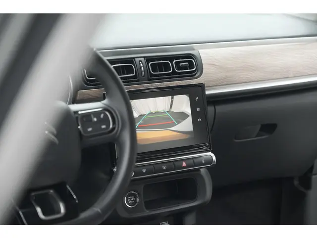 Citroën C3 PureTech 82 Shine 2023 Benzine 16