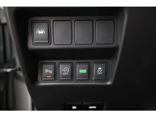 Nissan QASHQAI 1.2 Tekna |Pano|trekhaak| 2015 Benzine 20