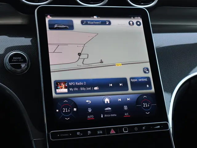 Mercedes-Benz GLC 400 e 4MATIC 2023 Hybride Benzine 23