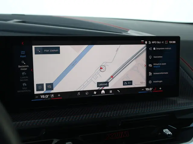 BMW XM PHEV Label Red 30 kWh 2025 Hybride Benzine 60