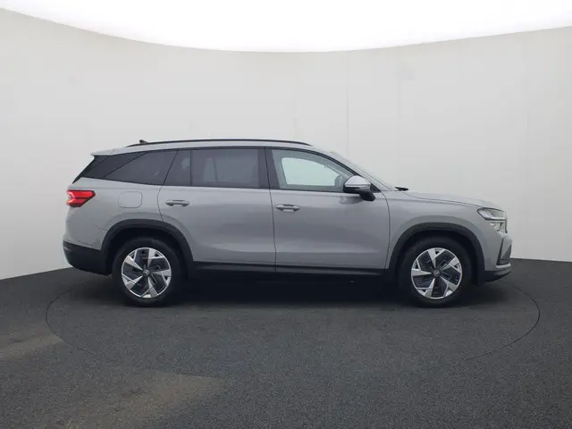 Škoda Kodiaq 1.5 TSI PHEV Edition 2026 Hybride Benzine 6