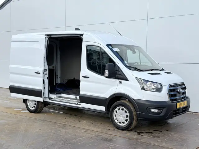 Ford E-Transit 75kWh 184PK 2023 Elektrisch 5