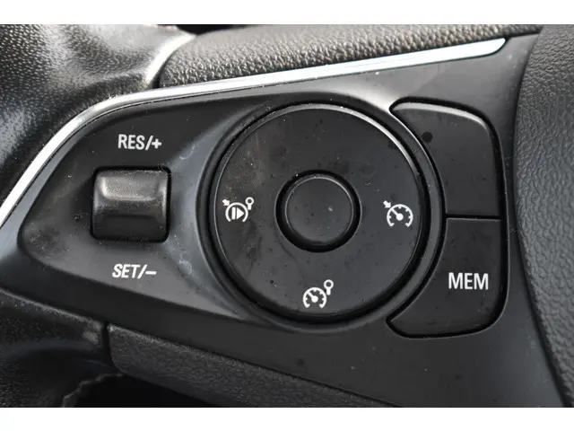 Opel Mokka 1.2 Turbo GS Line 2022 Benzine 13