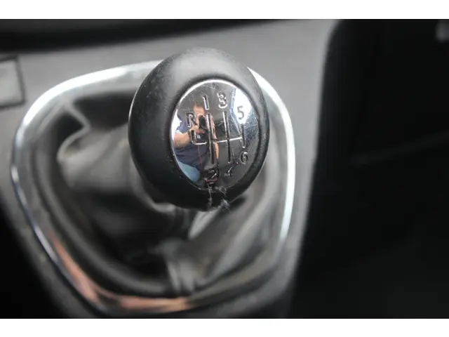 Opel Vivaro 1.6 CDTI L2H1 Sport EcoFlex 2015 Diesel 29