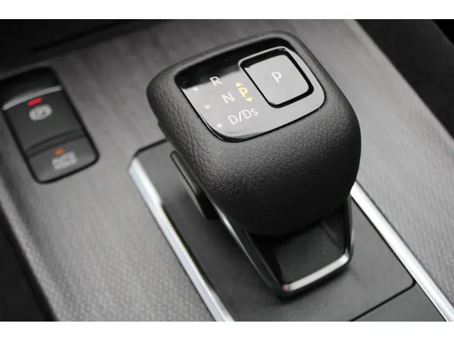 Nissan QASHQAI MHEV 158 Xtronic Tekna Plus 2025 Benzine 36