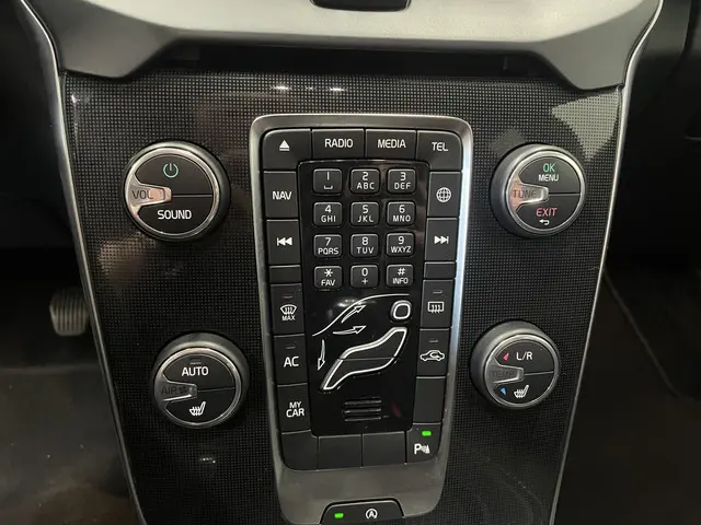 Volvo V40 2.0 123pk Momentum 2018 Benzine 8