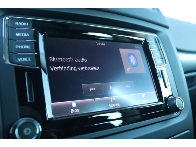 Škoda Yeti OUTDOOR 1.4 TSI AUT. ADVENTURE 2015 Benzine 22