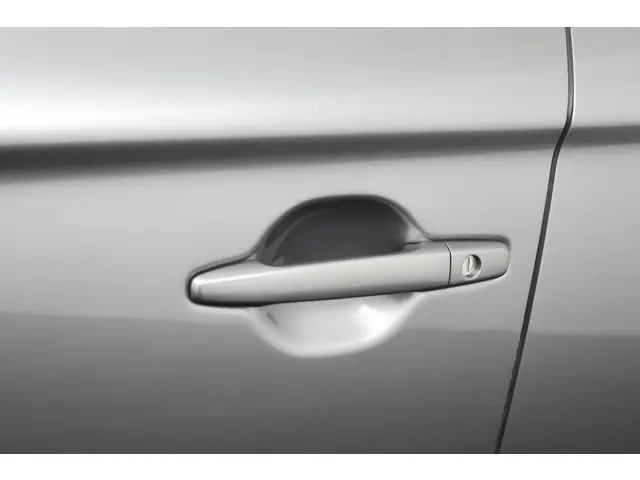 Mitsubishi Outlander 2.0 Executive Edition 2017 Benzine 33