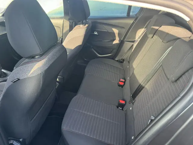 Peugeot 208 1.2 PureTech Active AIRCO 2022 Benzine 9