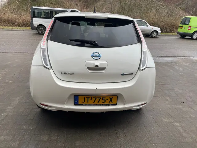 Nissan Leaf Tekna 30 kWh 2016 Elektrisch 15