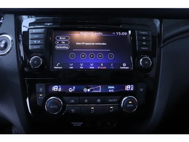 Nissan QASHQAI 1.3 DIG-T N-Connecta 2019 Benzine 25