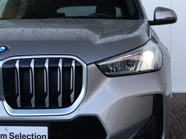 BMW X1 xDrive25e 2025 Hybride Benzine 3